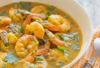 Quick Coconut Shrimp Curry for Weeknight Dinners