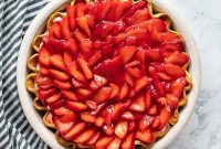 Strawberry Cream Cheese Pie Recipe with Fresh Strawberries