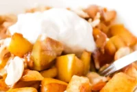 10-Minute Apple Pie Oatmeal Recipe for Cozy Mornings
