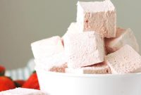 How to Make Strawberry Marshmallows at Home