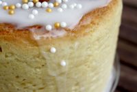 Traditional Russian Kulich Sweet Bread Recipe for Easter