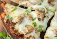 Chicken Tikka Pizza Recipe with Creamy Yogurt Sauce
