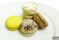 Fudgy Brownie Macaroons: Chocolate Coconut Treats
