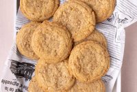 Buttery Crunch Cookies: Chewy Centers, Crispy Edges