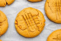 5-Ingredient Peanut Butter Cookie Recipe (No Butter)