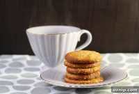 Chewy Vegan Ginger Cookies, Grain-Free & Refined Sugar-Free
