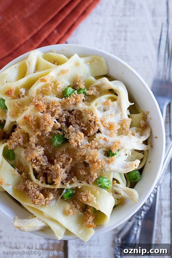 Garlic Parmesan Chicken Pasta - a warm and comforting weeknight dinner idea!