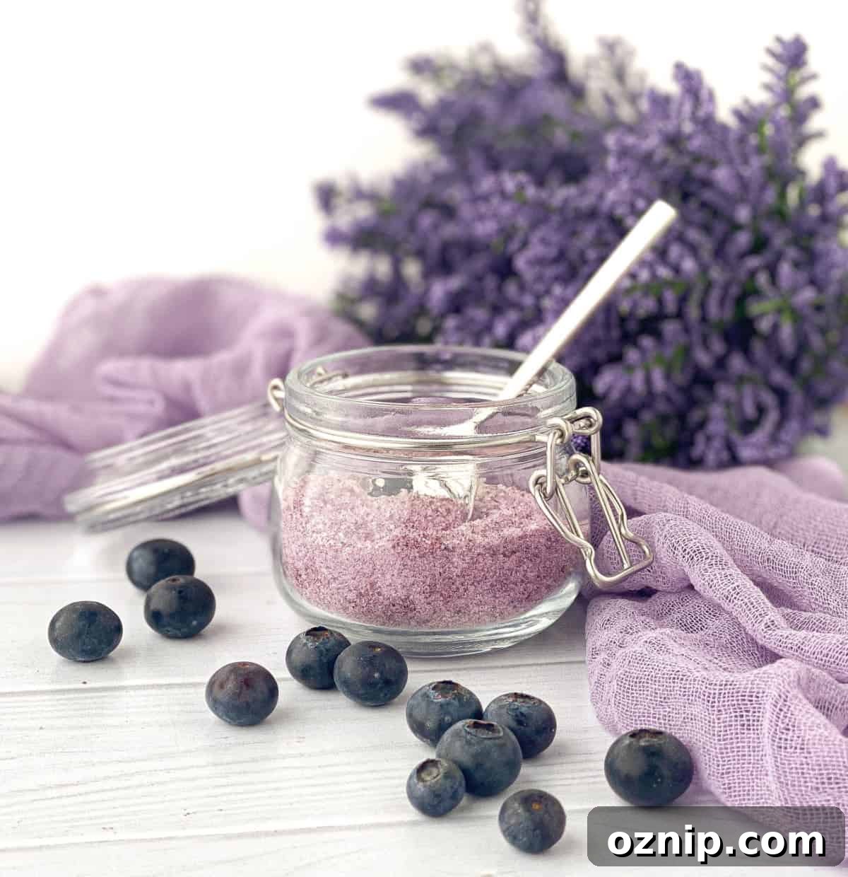 31 Handmade Christmas Gifts Under $10 22 blueberry sugar