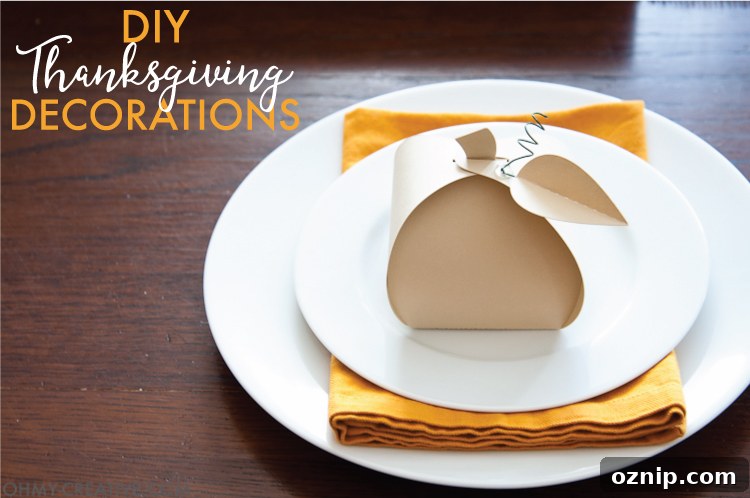 Make these easy paper pumpkins for your Thanksgiving table or any DIY Thanksgiving decorations. You can fill them with treats, use them as a place card, or just put them on your mantle to decorate. | OHMY-CREATIVE.COM