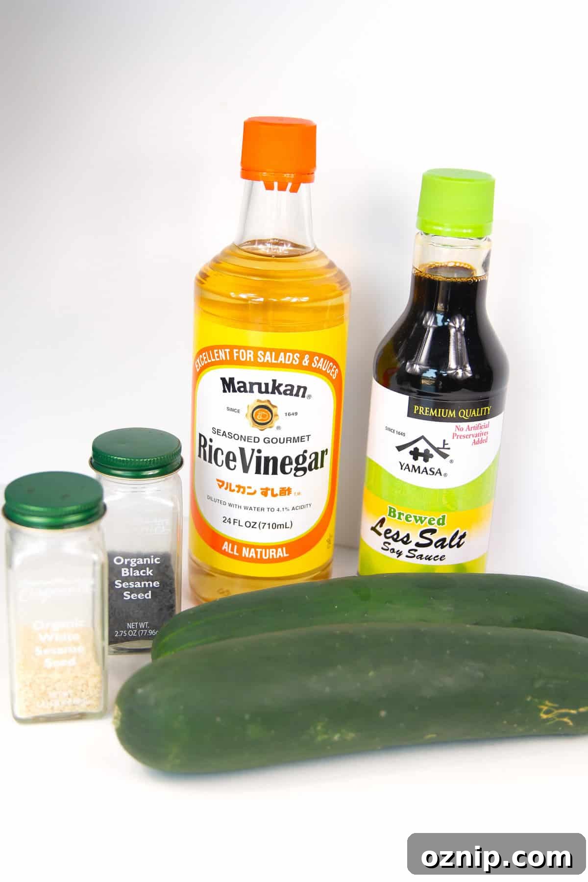 Japanese cucumber salad ingredients 