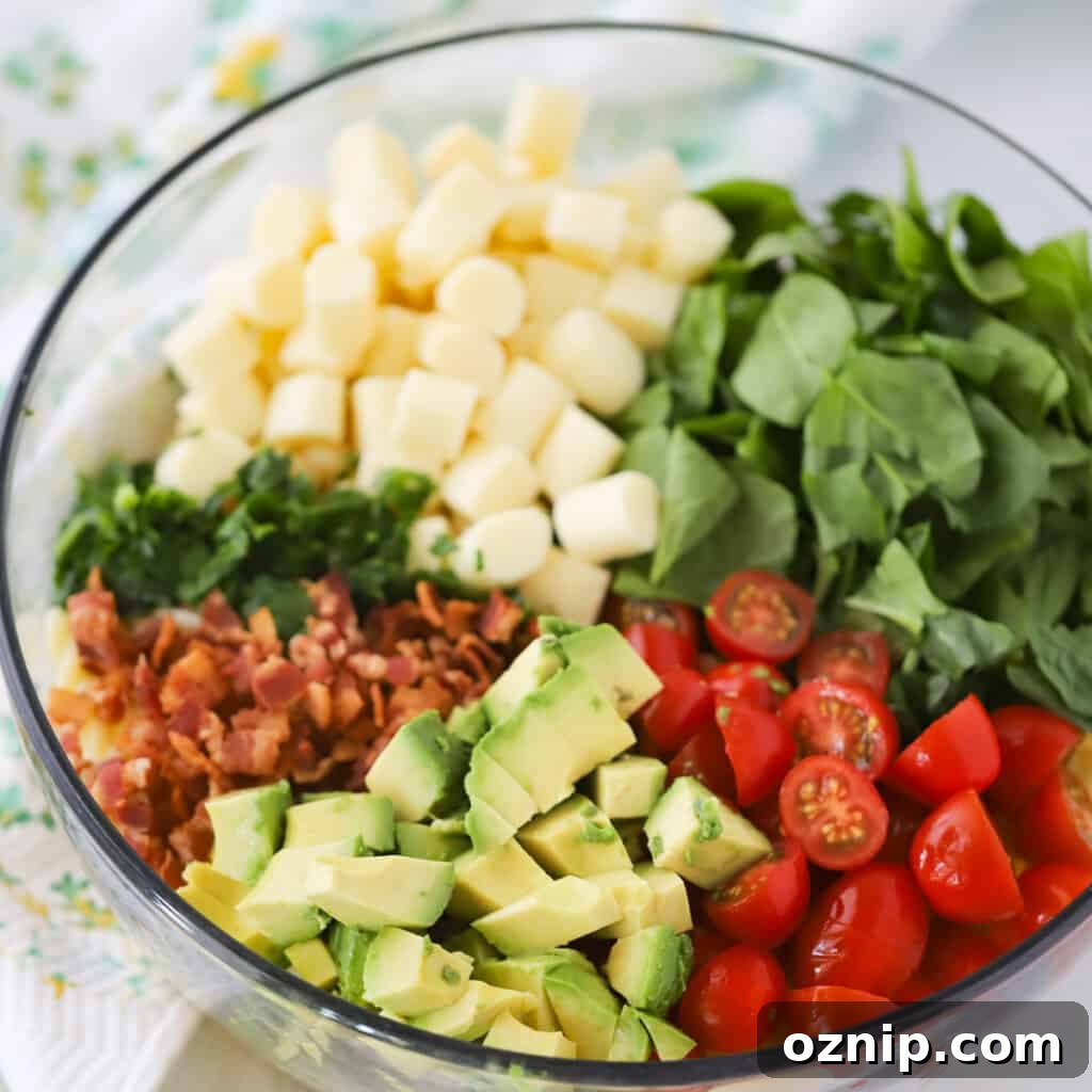 How to make BLT pasta salad in a bowl. 4th of july picnic ideas