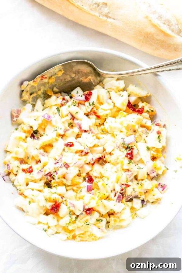 Homemade creamy egg salad. Easy to make for lunch but also at a party snack.