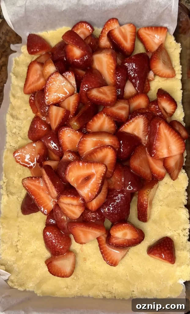 Strawberry Crumble Bars