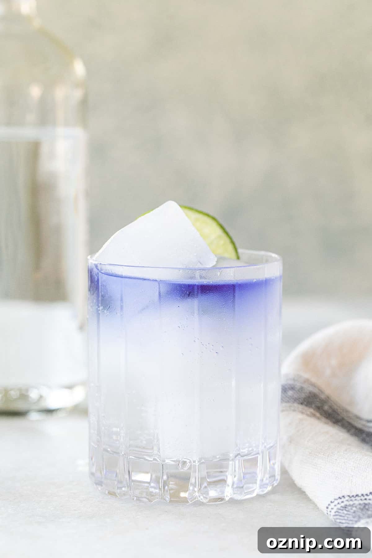 Empress Gin Cocktails for Stunning Color Changing Drinks 3 soda water and gin